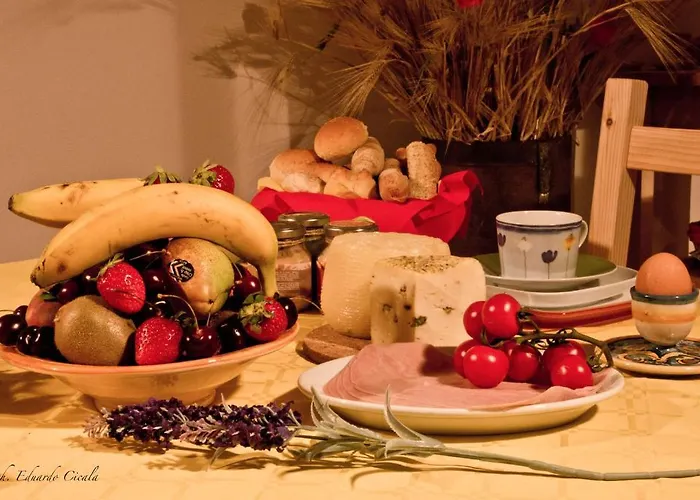 Liola Bed & Breakfast 3*