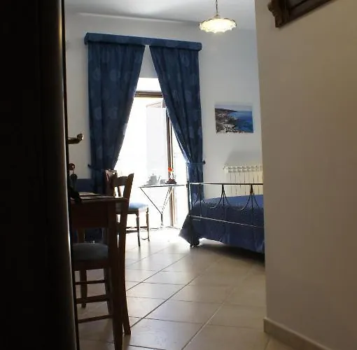 Liolà Alojamento de Acomodação e Pequeno-almoço 3*